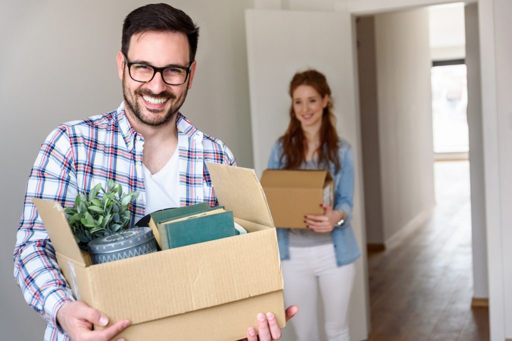 couple-en-demenagement